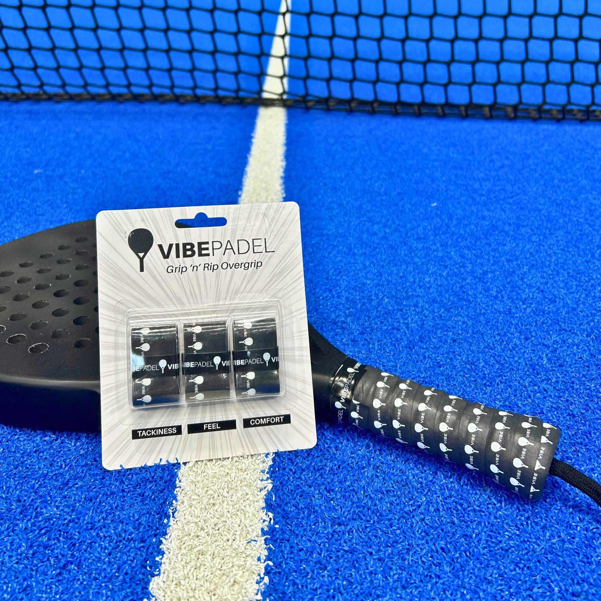 Black & White Vibes VIBEPADEL Grip n Rip Padel Racket Overgrip on Padel Court